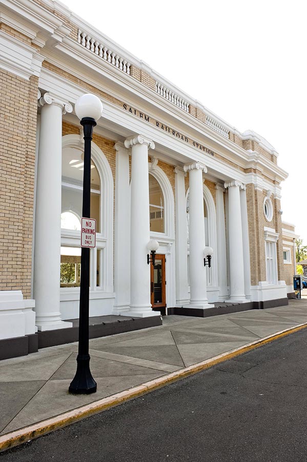 The arched entrance to the Salem Station.